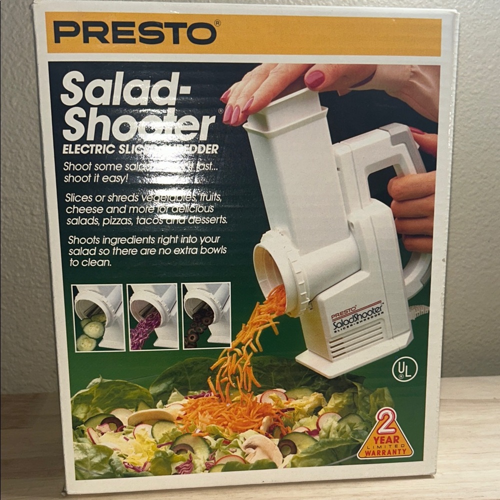 Vintage 1989 Presto Salad Shooter Electric Slicer Shredder